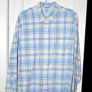 IZOD Saltwater Relaxed Classics  XL long sleeve button-down shirt